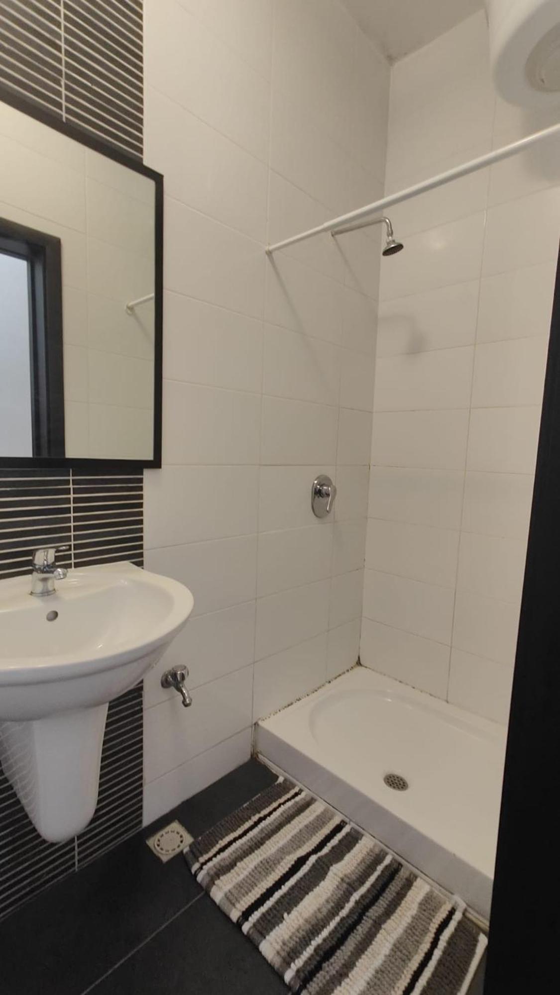 Well Located 2 Bedroom Flat In St.Julians San Ġiljan Buitenkant foto